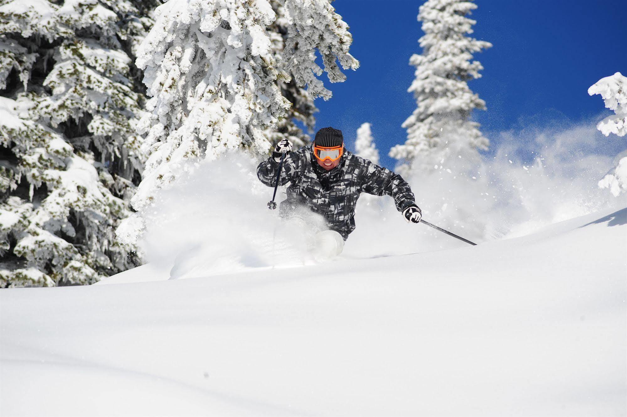 Stonebridge Lodge Big White 외부 사진