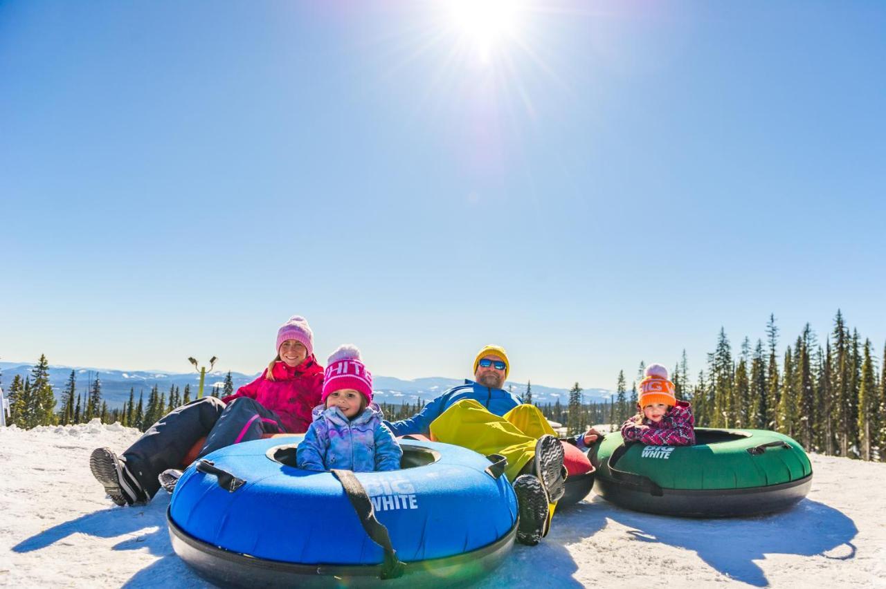 Stonebridge Lodge Big White 외부 사진